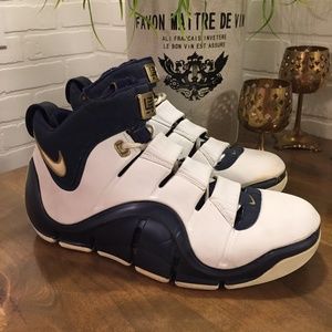 nike men's lebron soldier xi